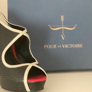 Pour La Victoire high Heel shoes